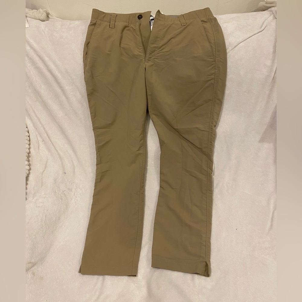 Under armour golf pants 34x30 make an offer!